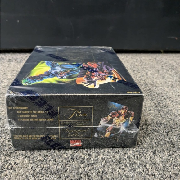 1994 Fleer Flair MARVEL UNIVERSE CARDS INAUGURAL EDITION BOX Factory Sealed - Picture 3 of 5